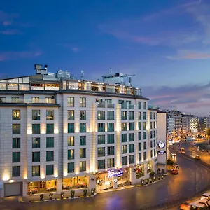 Radisson Blu Pera Otel İstanbul